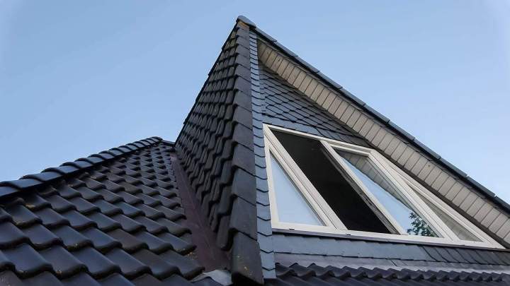 Your Trusted New Roof Contractor for Homes, Cottages, and Businesses.